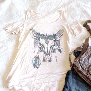 Open Sleeve Graphic Tee